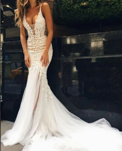 Luxurious Ivory Straps Mermaid Sleeveless Long Deep V-neck Tulle Wedding Dress with Lace,854