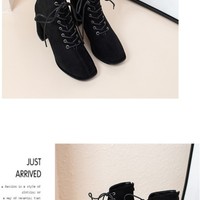 Chic Suede Black and Beige Lace up Boots - Thumbnail 6
