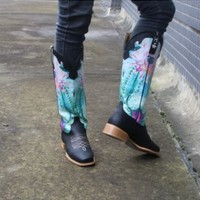 Beautiful Western Mid Calf Boots - Thumbnail 6