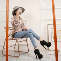 Lace up Water Proof High Heels Gothic Platform Boots - Thumbnail 1