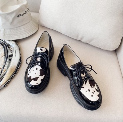 Vintage Leather Cow Pattern Lace up Casual Shoes