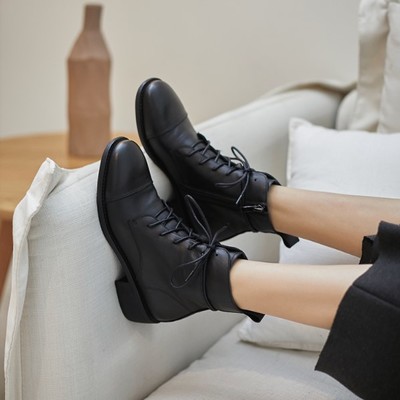 Autumn and winter stylish leather lace up classic ankle boots - Thumbnail 3