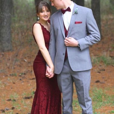 Mermaid v neck burgundy lace long prom evening dress - Thumbnail 5