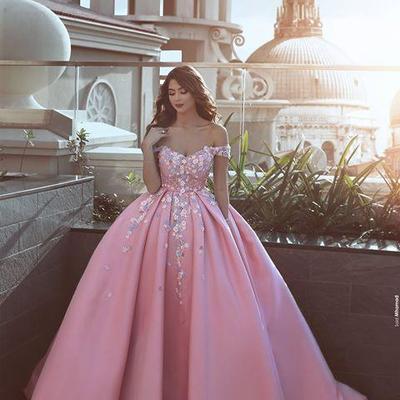 Ball gown off the shoulder pink satin prom dress with appliques - Thumbnail 1