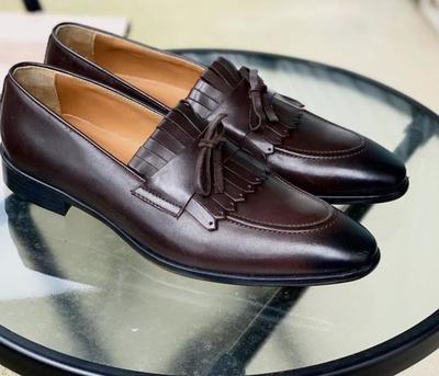 handstitch classic chocolate brown black fringe moccasin loafer fastening shoes men