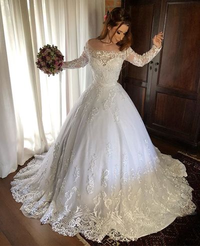 Ball Gown Off the Shoulder Long Sleeve White Wedding Dress with Lace