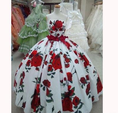 Amazing Striking Floral Embroidery Evening Dress Sexy Strapless Ball Gown Prom Dresses Cannes Red Carpet Dresses Evening Gowns customized,173