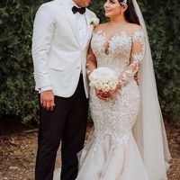 Stunning Mermaid Round Neck Long Sleeve Tulle Lace Wedding Dresses - Thumbnail 1