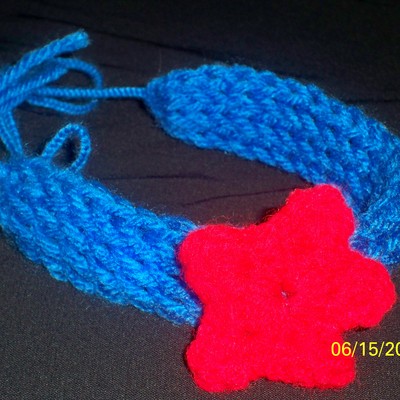 Red star blue headband 