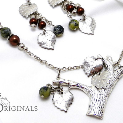 Fall serpentine tree necklace set