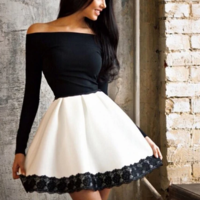 Embroidery Long-Sleeved Dress - Thumbnail 1