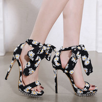 Small chrysanthemum 14CM large size sandals women S-384 - Thumbnail 4