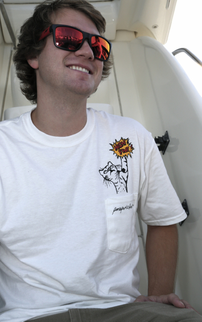 Mens momokitty high five pocket tee