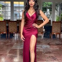 Sexy Sheath V Neck Burgundy Prom Dress with Split Front - Thumbnail 1