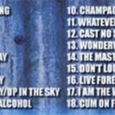 Oasis debut at maine road,manchester 27.4.1996 dvd