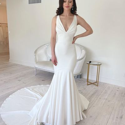 Elegant mermaid elastic satin white long wedding dresses with train