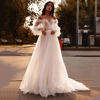 Off The Shoulder A Line Tulle Beach Wedding Dress Sweetheart Puffy Sleeves Corset Princess Wedding Gown