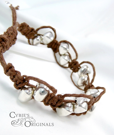 Silver nugget with brown hemp