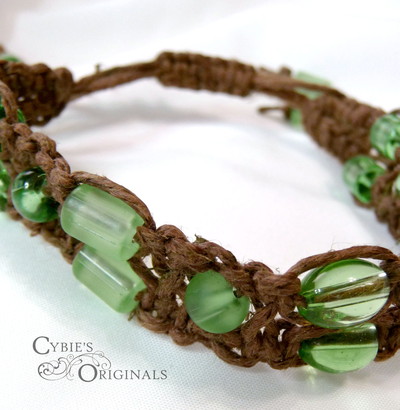 Double beaded green hemp bracelet