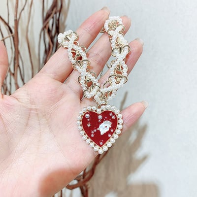 Love heart pearl necklace