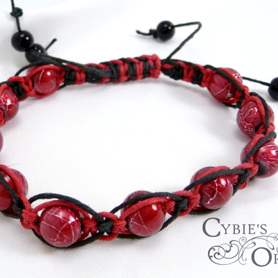 Red beaded hemp bracelet - Thumbnail 3