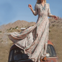 Design V-Neck Long Sleeve Print Dress - Thumbnail 1