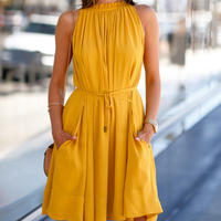 Sexy Round Neck Sleeveless Dress - Thumbnail 1