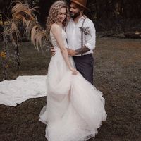 Exquisite A-Line V Neck Tulle Wedding Dresses with Appliques - Thumbnail 2