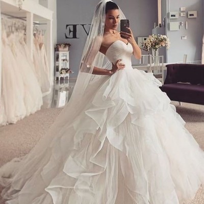 Strapless tulle ball gown wedding dress with horsehair skirt,971