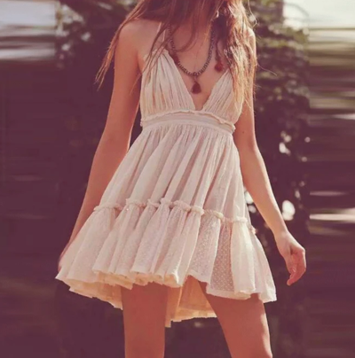 Sexy V-Neck Sleeveless White Chiffon Dress