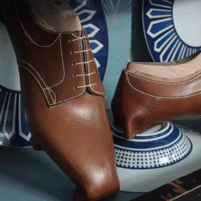 New handmade brown narrow toe leather formal decent shoes 