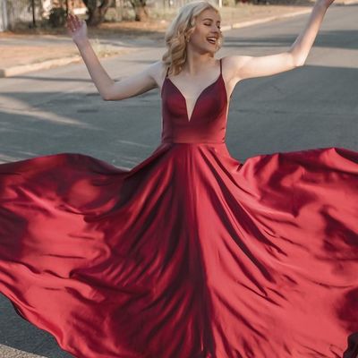 Elegant a-line v neck burgundy silk satin long prom dresses - Thumbnail 4