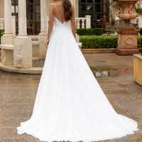 Spaghetti Straps Boho Wedding Gown Side Split Chiffon Bride Dress Sexy Back Lace Beach Bridal Gown，974 - Thumbnail 1