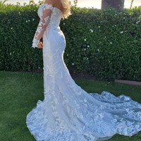 Elegant Mermaid Long Sleeve Off the Shoulder Lace Wedding Dress - Thumbnail 3
