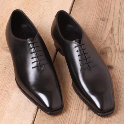 Luxury handmade black bespoke lace up dress shoes for men