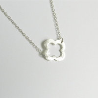 Lucky quatrefoil necklace in sterling silver  - Thumbnail 1