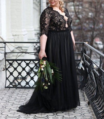 Plus Size Black Deep V Neck Wedding Dresses Bridal Gown