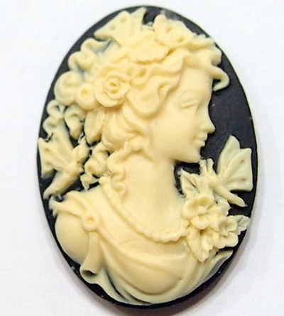 6 of 25x18 mm Classic Grecian Woman Cameos with Butterfly and Pearl Necklace, Cream over Black Pretty