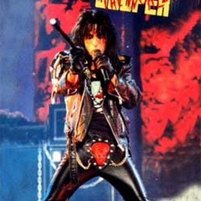 Alice cooper trashes the world 1990 dvd