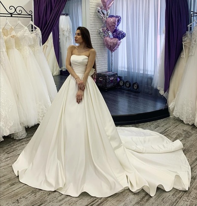 Simple A-Line Sweetheart Satin Wedding Dresses