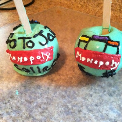 Personalized/custom themed apples