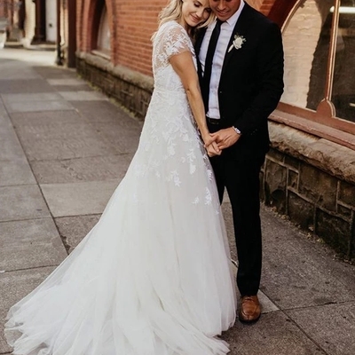 Sp1487,elegant a-line short sleeve open back tulle lace wedding dresses