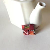 Earth Friendly Brooch in Yummy Red - Thumbnail 3