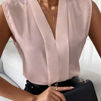 Solid Color Women'S V-Neck Casual Sleeveless Shirt Top - Thumbnail 4