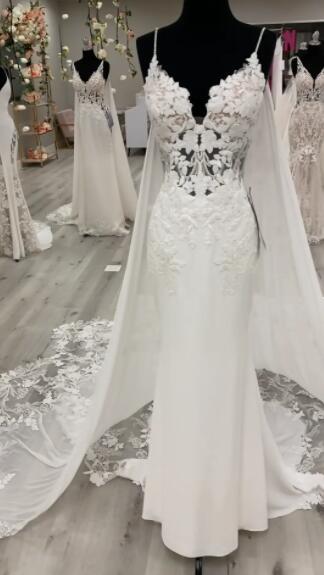 Spaghetti Straps Wedding Dresses Bridal Gown with Lace