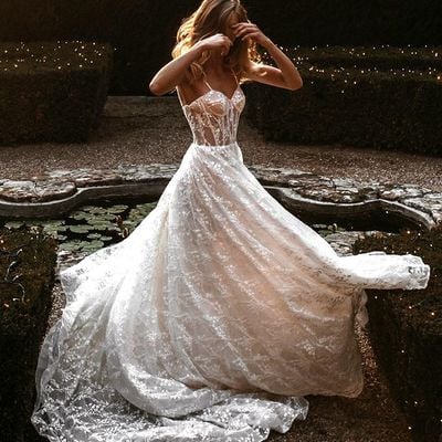 Romantic sweetheart spaghetti straps lace wedding dresses - Thumbnail 1