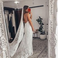 Beautiful Mermaid V Neck Spaghetti Straps Wedding Dresses - Thumbnail 1