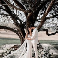 Glamorous Mermaid V Neck Cross Back White Satin Wedding Dresses - Thumbnail 3