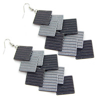 "Chips" Lightweight Earrings - Thumbnail 1