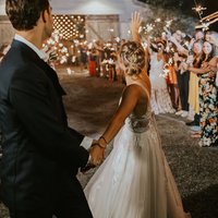 SP1531,V-neck A-line Wedding Dresses Lace Appliques Tulle Bridal Gowns with Plunging Back Wedding Gown robe de soirée de mariage - Thumbnail 2